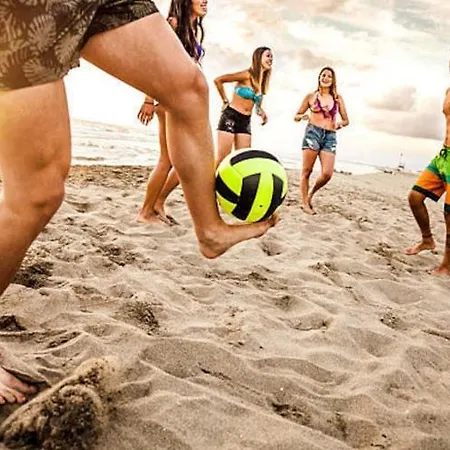 Spacious Homes With Terraces, Prázdninový dům *