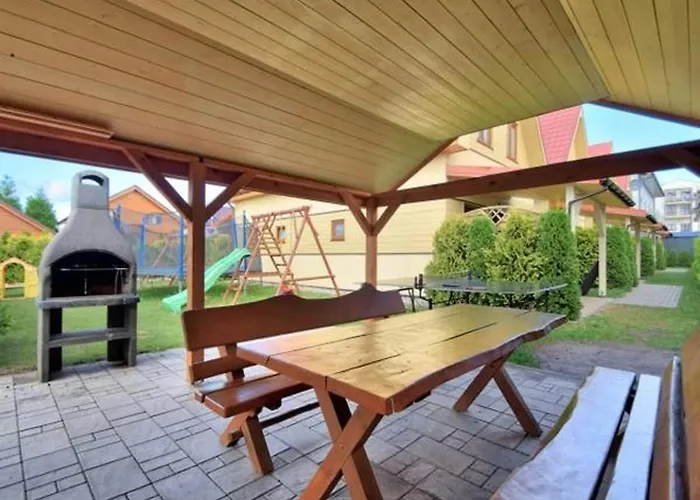 Spacious Homes With Terraces, *